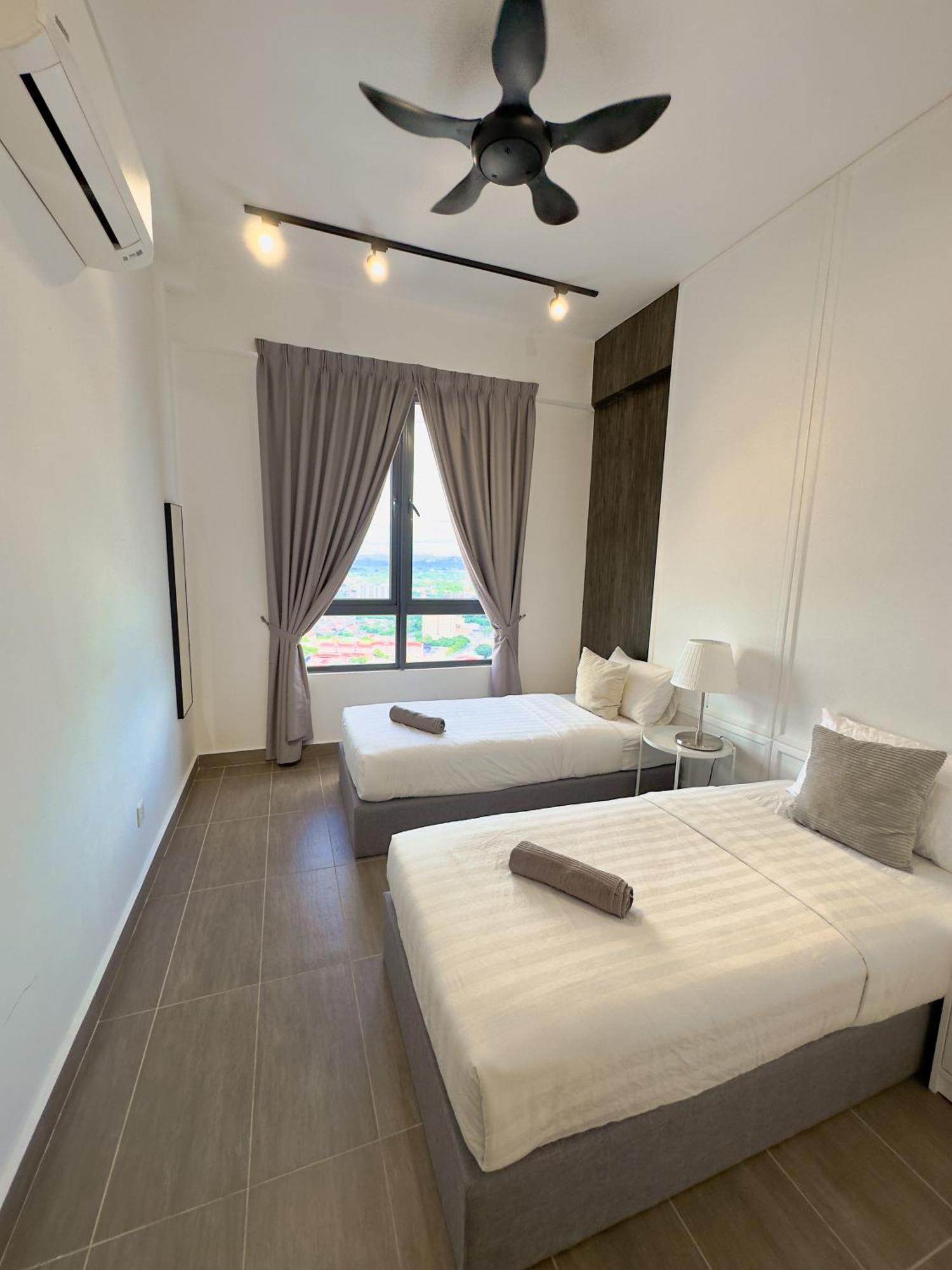 Troika Kota Bharu Penthouse Homestay Luaran gambar